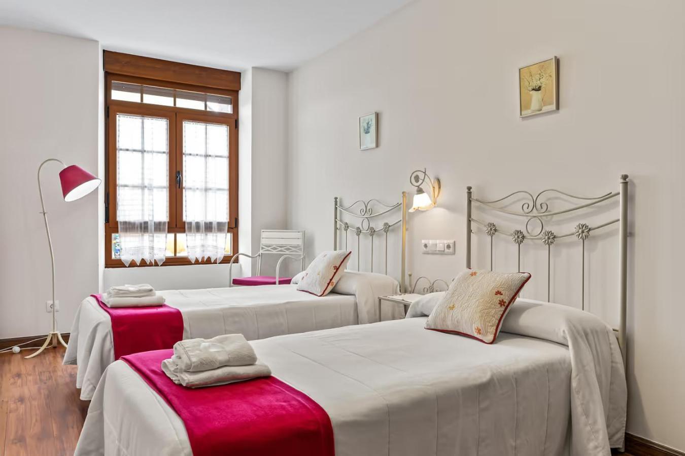 Apartamentos Turisticos As Cetareas Rinlo Room photo